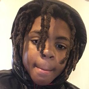 Meet your Posher, Dayna